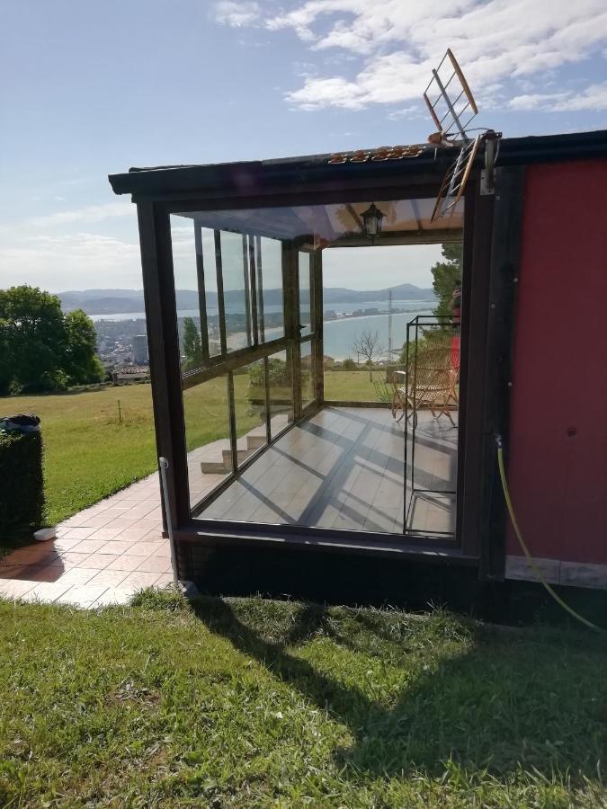 Bungalow Laredo Bagian luar foto