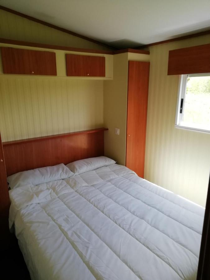 Bungalow Laredo Bagian luar foto